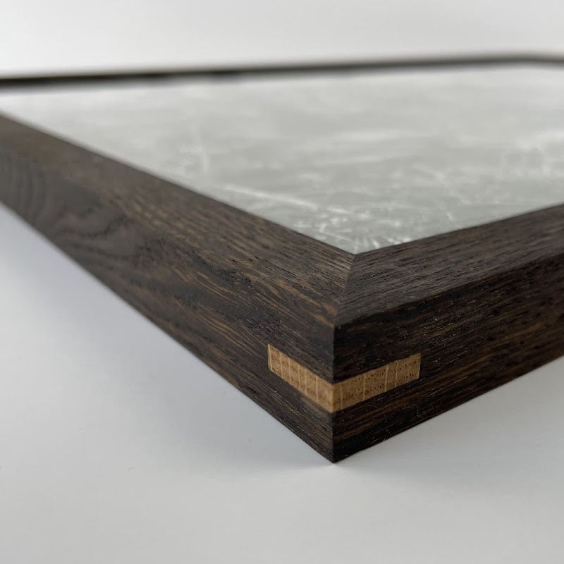 Snedkerramme mørk eg – 60x60 – Bred m. snedkersamling – Ægte glas – Olie/voksbehandlet – Håndlavet i Danmark